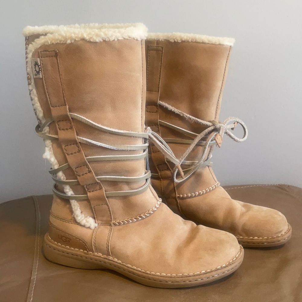 UGG Catalina Boots Size 7